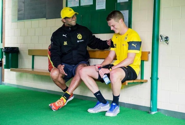 开云官方-金特尔：现在偶尔还会联系克洛普，当年去多特的时机不太合适