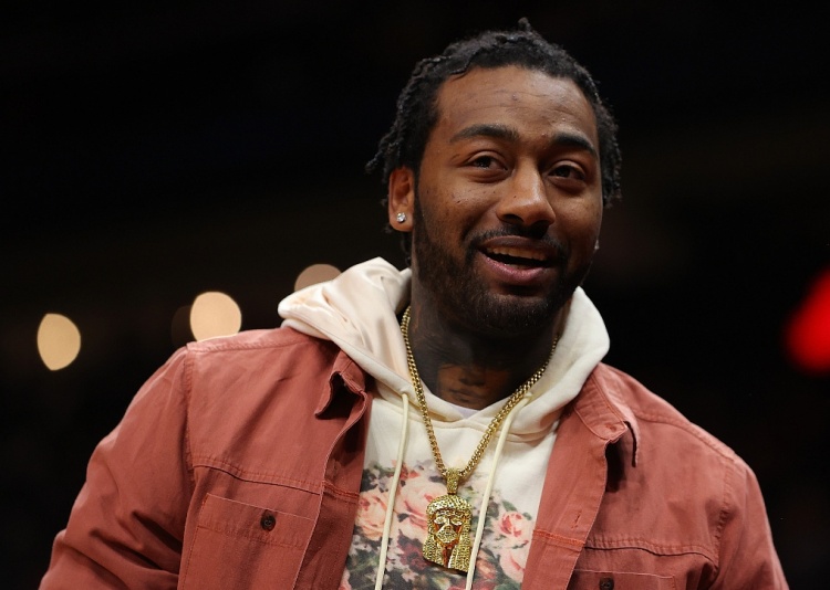 开云官方-致敬学长！唐斯to沃尔：肯塔基GOAT💪兄弟 享受退役生活吧